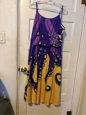 Purple & Yellow Octopus Print Sleeveless Maxi Dress